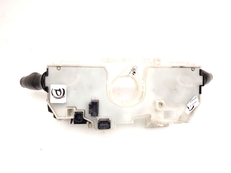 Recambio de mando volante para renault megane iii fastback (bz0/1_, b3_) 1.9 dci (bz0n, bz0j) referencia OEM IAM   