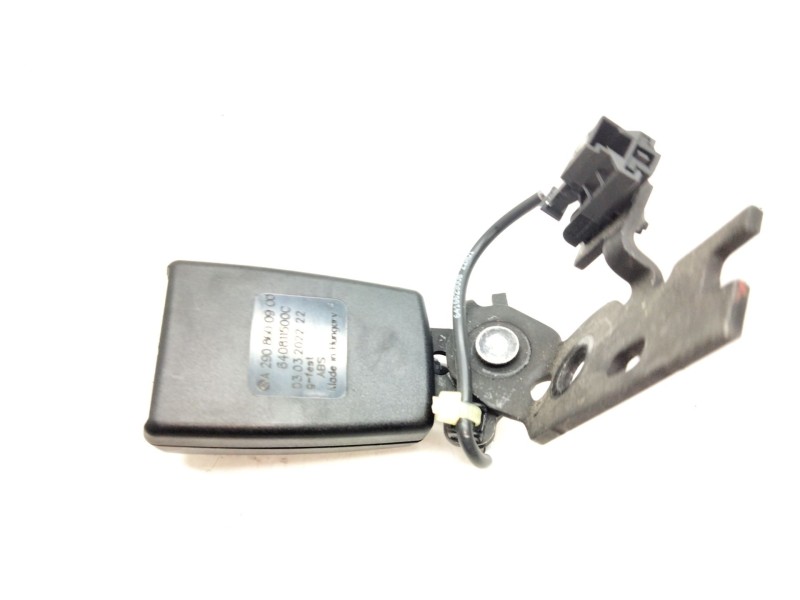 Recambio de enganche cinturon trasero izquierdo para mercedes-benz clase e (w213) 2.0 e 220 d (213.004) referencia OEM IAM A2908
