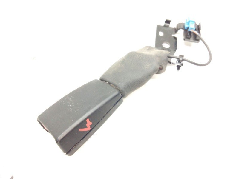 Recambio de enganche cinturon trasero central para mercedes-benz clase e (w213) 2.0 e 220 d (213.004) referencia OEM IAM   