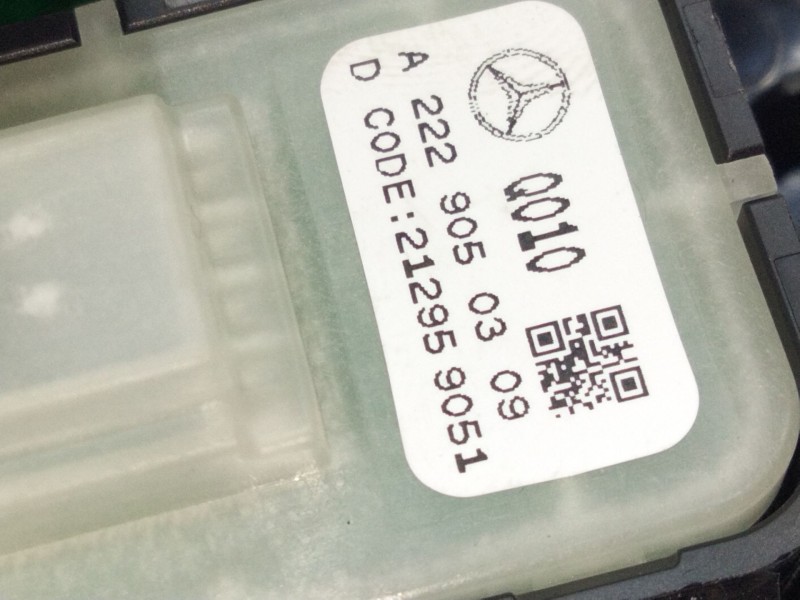 Recambio de mando elevalunas trasero izquierdo para mercedes-benz clase e (w213) 2.0 e 220 d (213.004) referencia OEM IAM A22290