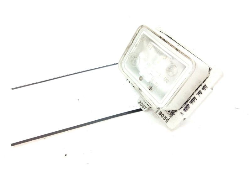 Recambio de piloto matricula para mercedes-benz clase e (w213) 2.0 e 220 d (213.004) referencia OEM IAM A0999067000  