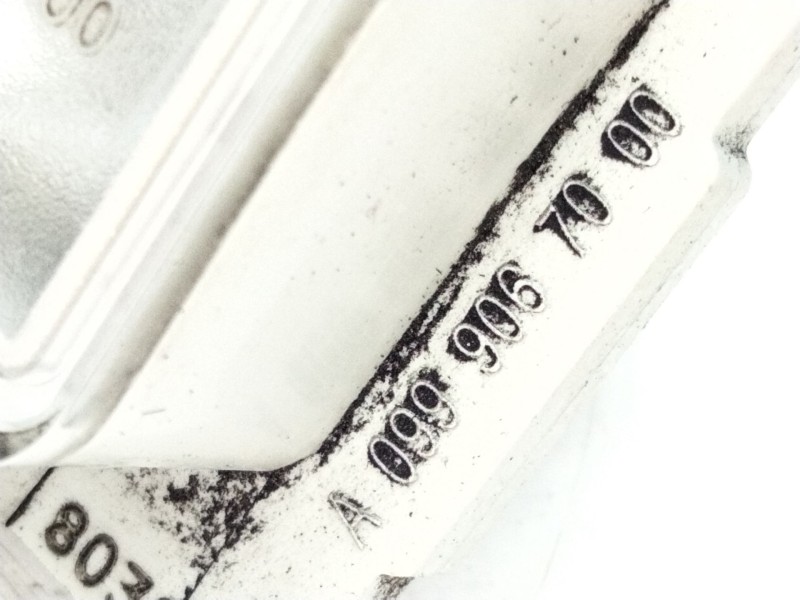 Recambio de piloto matricula para mercedes-benz clase e (w213) 2.0 e 220 d (213.004) referencia OEM IAM A0999067000  