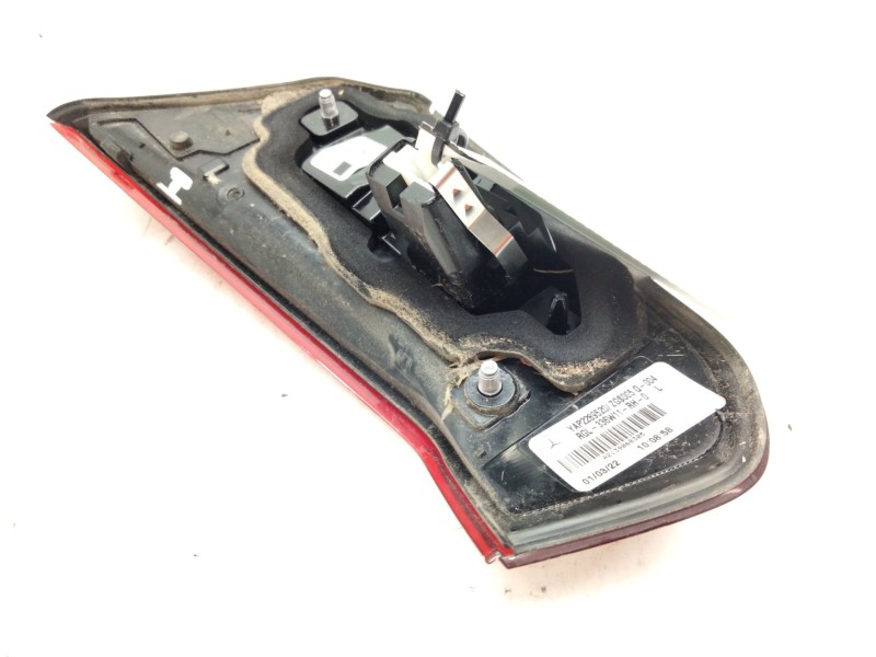 Recambio de piloto trasero izquierdo porton para mercedes-benz clase e (w213) 2.0 e 220 d (213.004) referencia OEM IAM YAP228952