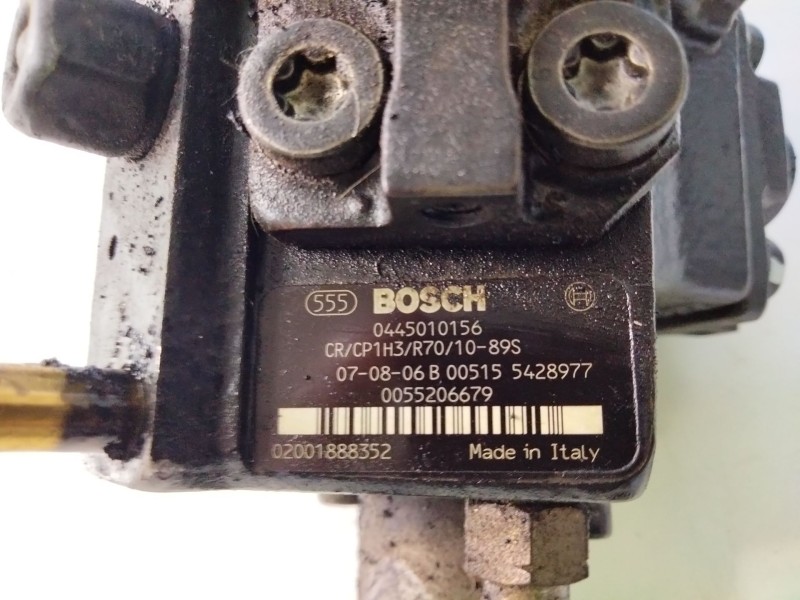 Recambio de bomba inyeccion para opel vectra c berlina 1.9 cdti referencia OEM IAM 0445010156  