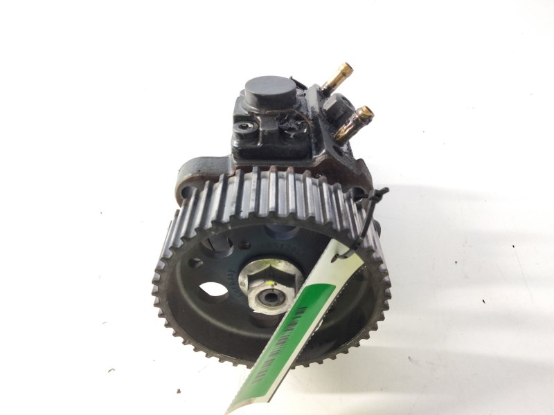 Recambio de bomba inyeccion para opel vectra c berlina 1.9 cdti referencia OEM IAM 0445010156  
