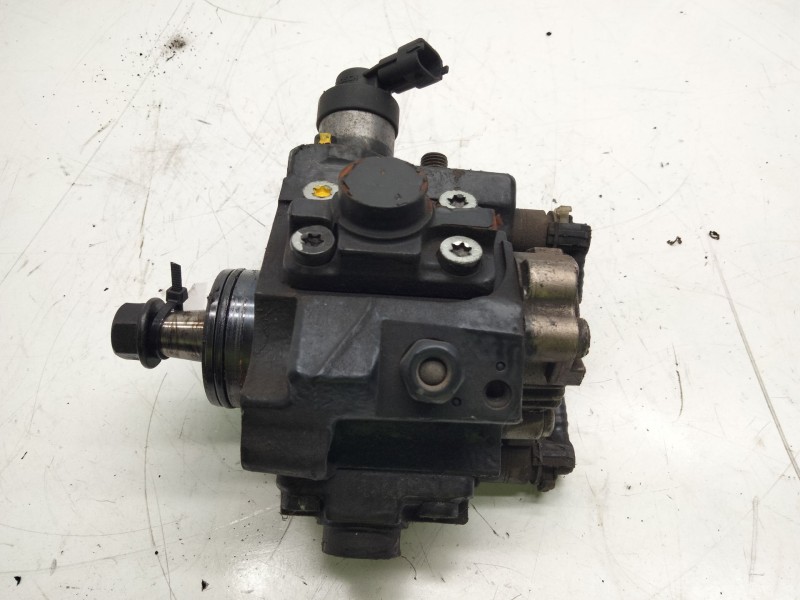 Recambio de bomba inyeccion para hyundai i30 (gd) 1.6 crdi cat referencia OEM IAM 0445010124  