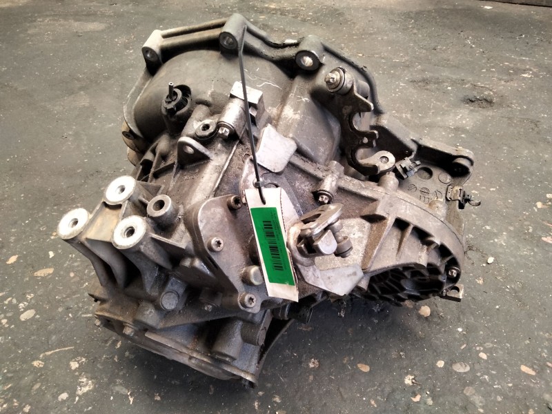 Recambio de caja cambios para opel astra h ber. 1.7 16v cdti referencia OEM IAM F23  