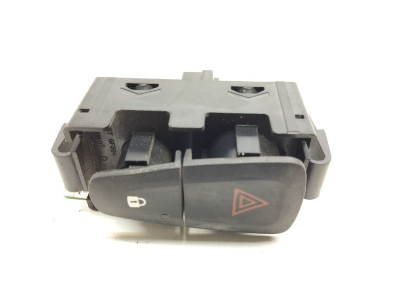 Recambio de warning para dacia dokker ambiance referencia OEM IAM   