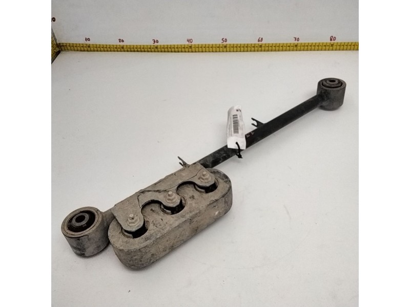 Recambio de tirante trasero izquierdo para nissan np300 pick-up (d23) acenta double cab 4x4 referencia OEM IAM   