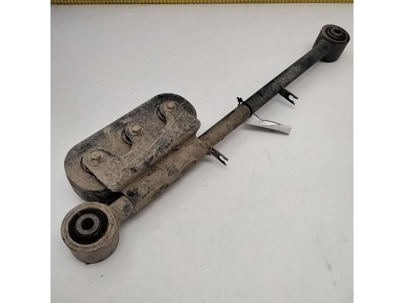 Recambio de tirante trasero izquierdo para nissan np300 pick-up (d23) acenta double cab 4x4 referencia OEM IAM   