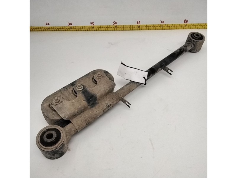 Recambio de tirante trasero derecho para nissan np300 pick-up (d23) acenta double cab 4x4 referencia OEM IAM   