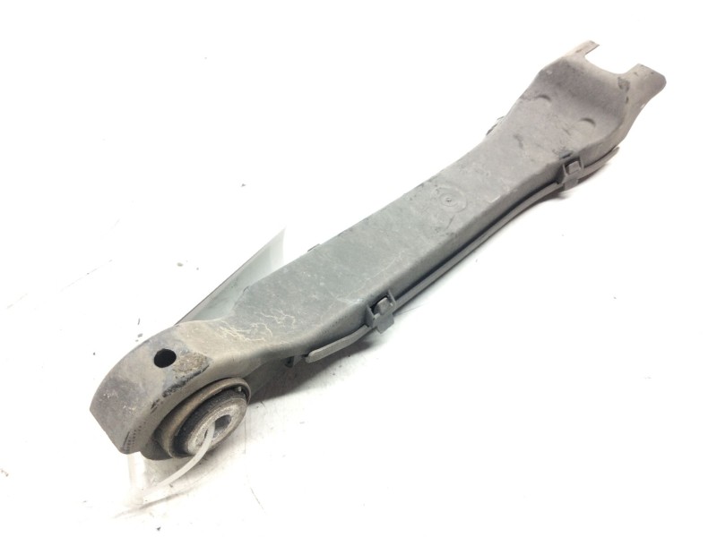 Recambio de brazo suspension inferior trasero derecho para mercedes-benz clase e (w213) 2.0 e 220 d (213.004) referencia OEM IAM