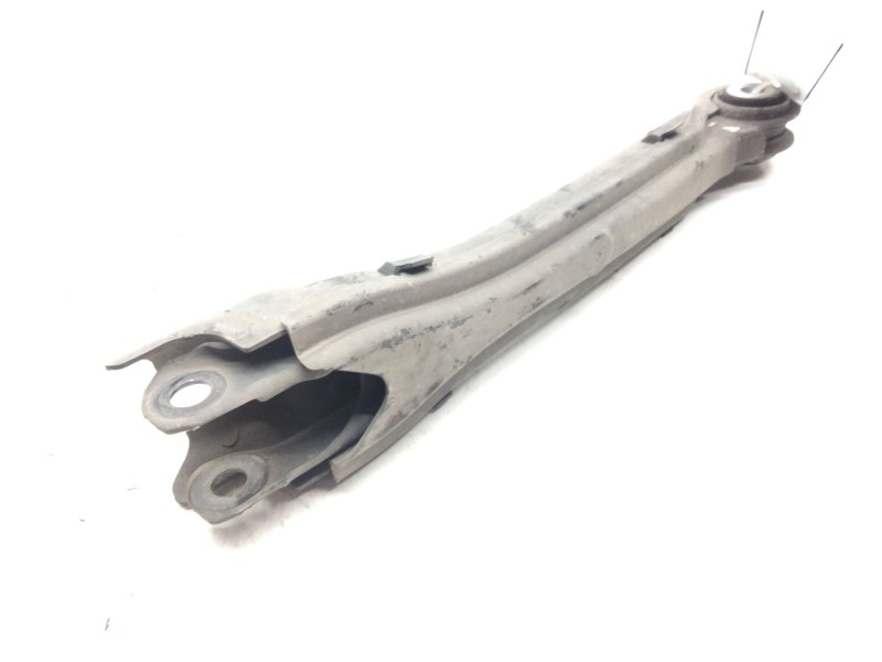 Recambio de brazo suspension inferior trasero derecho para mercedes-benz clase e (w213) 2.0 e 220 d (213.004) referencia OEM IAM