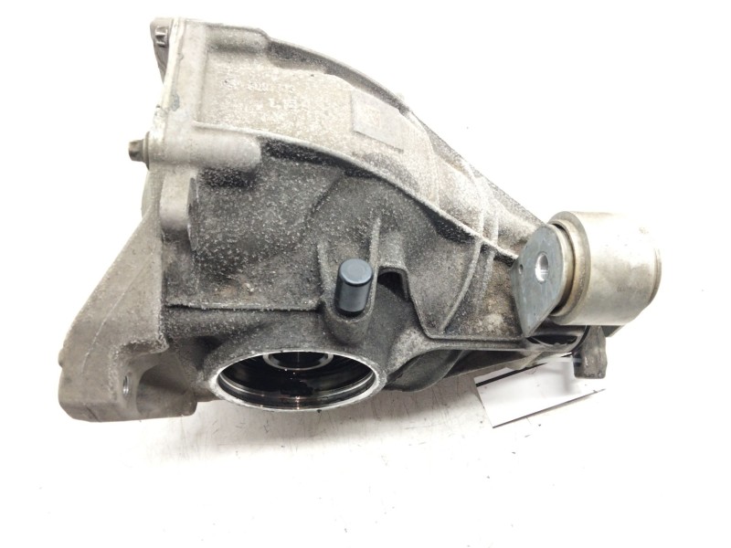 Recambio de diferencial trasero para mercedes-benz clase e (w213) 2.0 e 220 d (213.004) referencia OEM IAM A2133510005A213351000