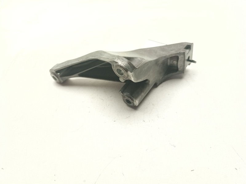 Recambio de soporte motor izquierdo superior para seat exeo (3r2) 2.0 tdi referencia OEM IAM   
