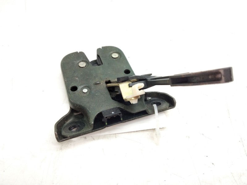 Recambio de cerradura maletero / porton para audi a3 (8p) 1.9 tdi referencia OEM IAM   