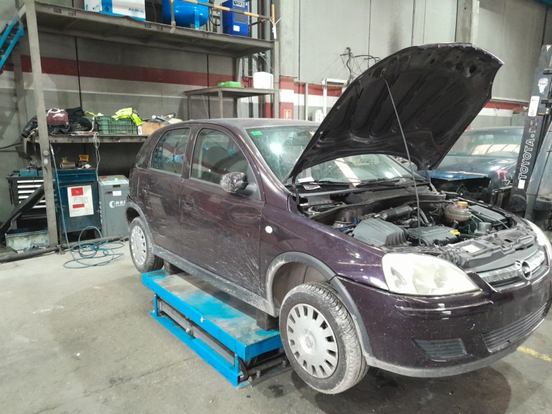 opel corsa d (s07) del año 2005