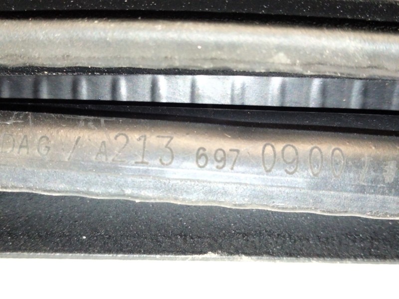 Recambio de gomas contorno puerta para mercedes-benz clase e (w213) 2.0 e 220 d (213.004) referencia OEM IAM A2136970900  