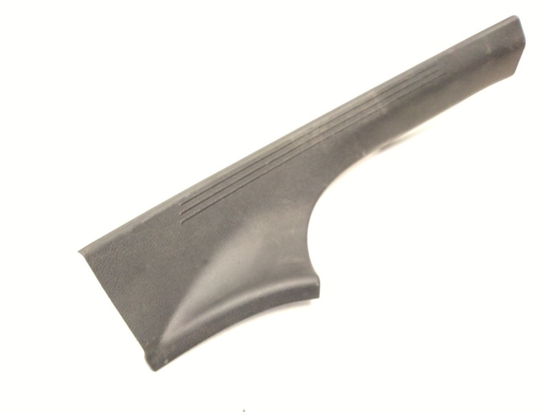 Recambio de moldura para mercedes-benz clase e (w213) 2.0 e 220 d (213.004) referencia OEM IAM A2136808502  