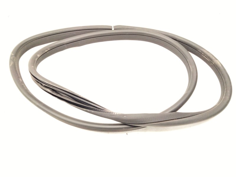 Recambio de gomas contorno puerta para mercedes-benz clase e (w213) 2.0 e 220 d (213.004) referencia OEM IAM A2136970900  