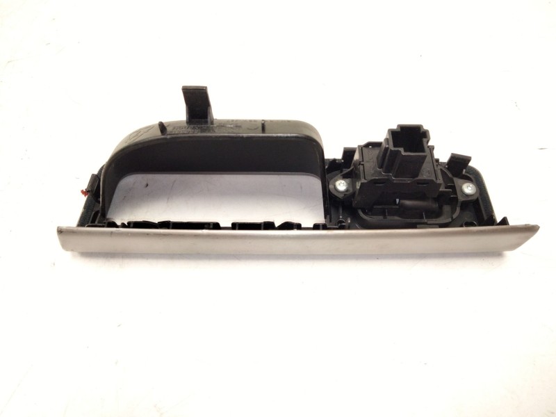 Recambio de mando elevalunas trasero derecho para volvo s40 berlina 2.0 diesel cat referencia OEM IAM   