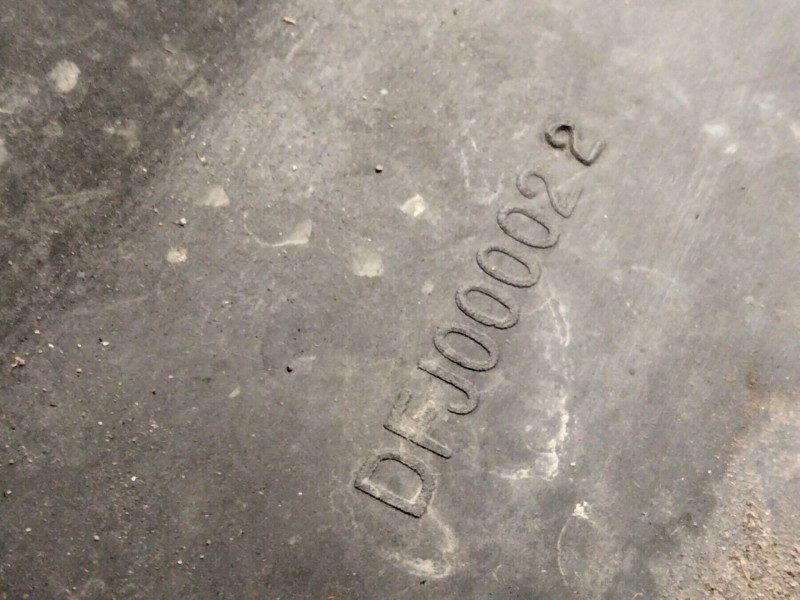 Recambio de aletin delantero derecho para land rover discovery iii (l319) 2.7 td 4x4 referencia OEM IAM DFJ000022  