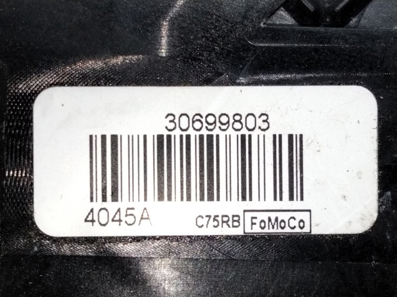 Recambio de cerradura puerta trasera derecha para volvo s40 berlina 2.0 diesel cat referencia OEM IAM 30699803  