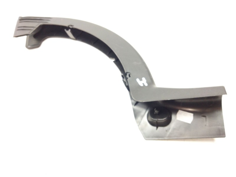 Recambio de moldura trasera izquierda para mercedes-benz clase e (w213) 2.0 e 220 d (213.004) referencia OEM IAM A2138210989  