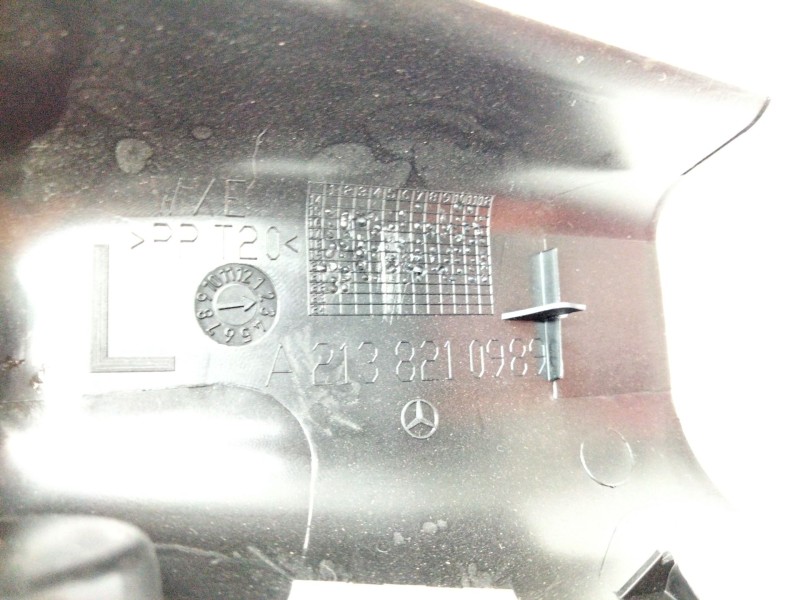 Recambio de moldura trasera izquierda para mercedes-benz clase e (w213) 2.0 e 220 d (213.004) referencia OEM IAM A2138210989  