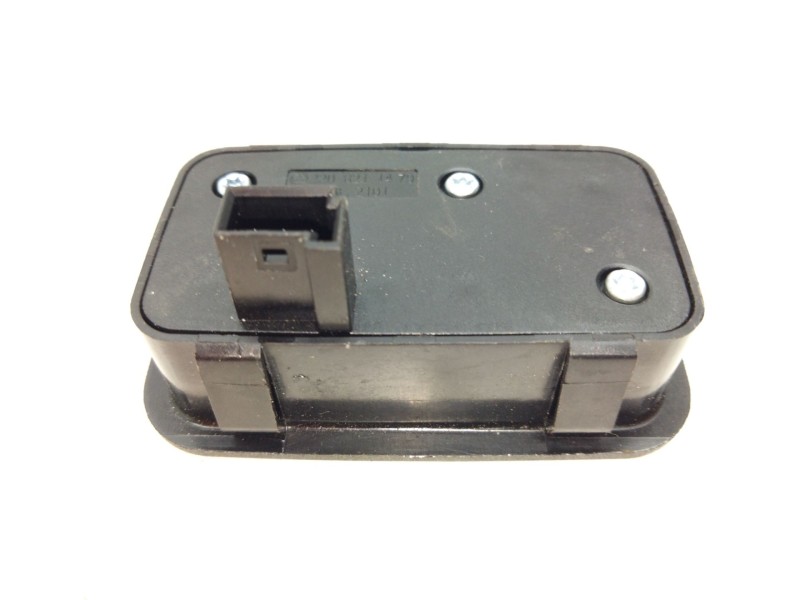 Recambio de interruptor porton para mercedes-benz clase e (w213) 2.0 e 220 d (213.004) referencia OEM IAM 2208211479  