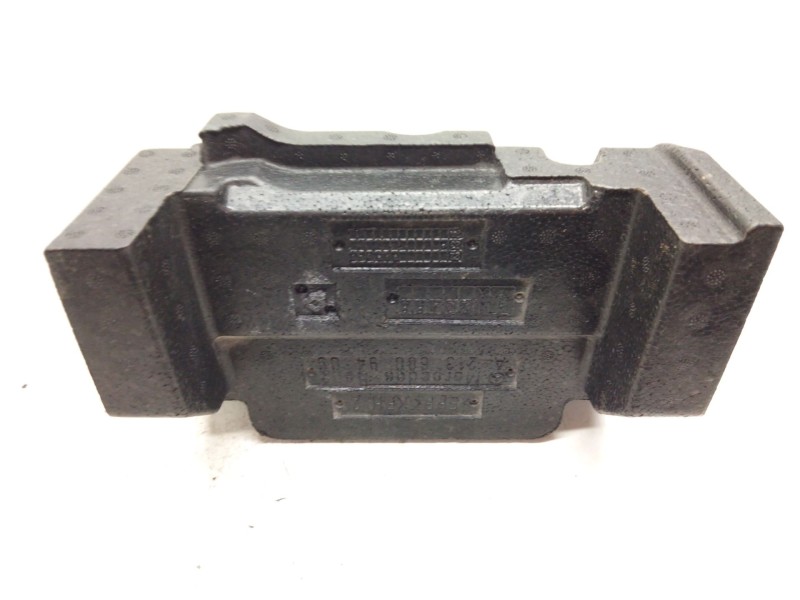 Recambio de soporte bateria para mercedes-benz clase e (w213) 2.0 e 220 d (213.004) referencia OEM IAM A2136809409  