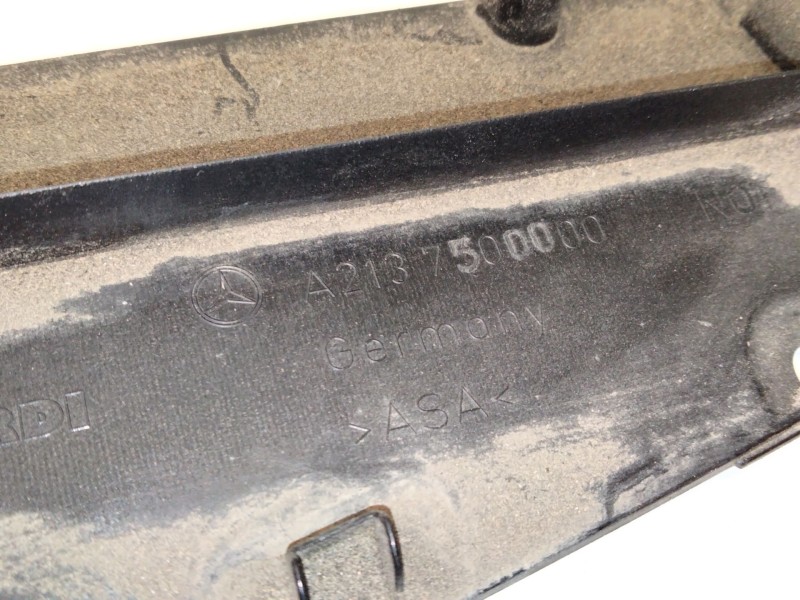 Recambio de moldura para mercedes-benz clase e (w213) 2.0 e 220 d (213.004) referencia OEM IAM A2137500000  