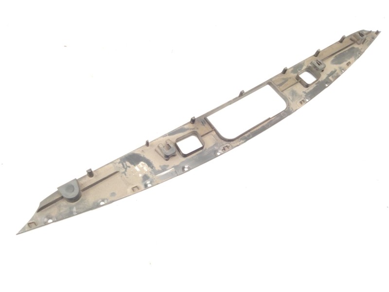 Recambio de moldura para mercedes-benz clase e (w213) 2.0 e 220 d (213.004) referencia OEM IAM A2137500000  