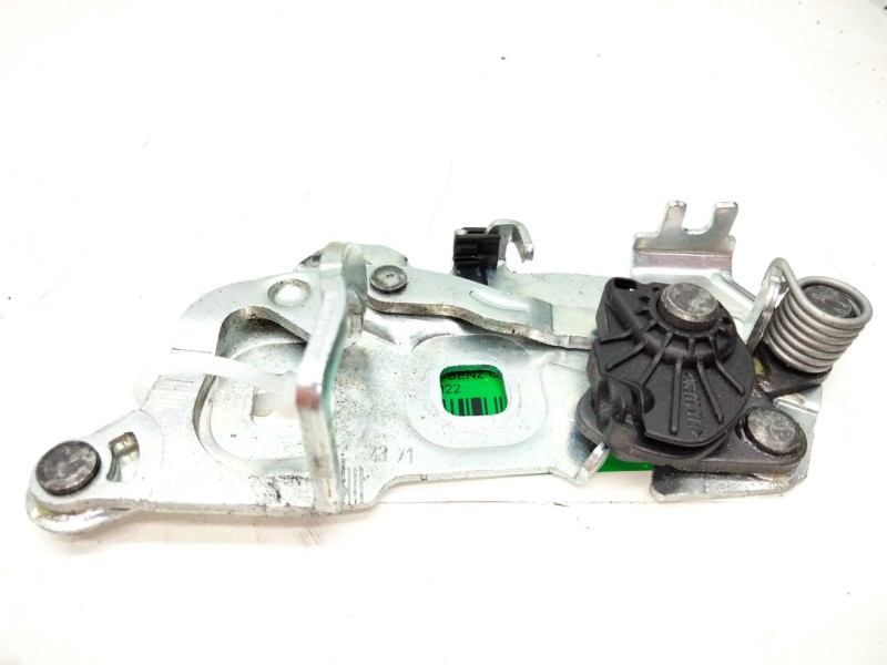 Recambio de resbalon porton para mercedes-benz clase e (w213) 2.0 e 220 d (213.004) referencia OEM IAM   