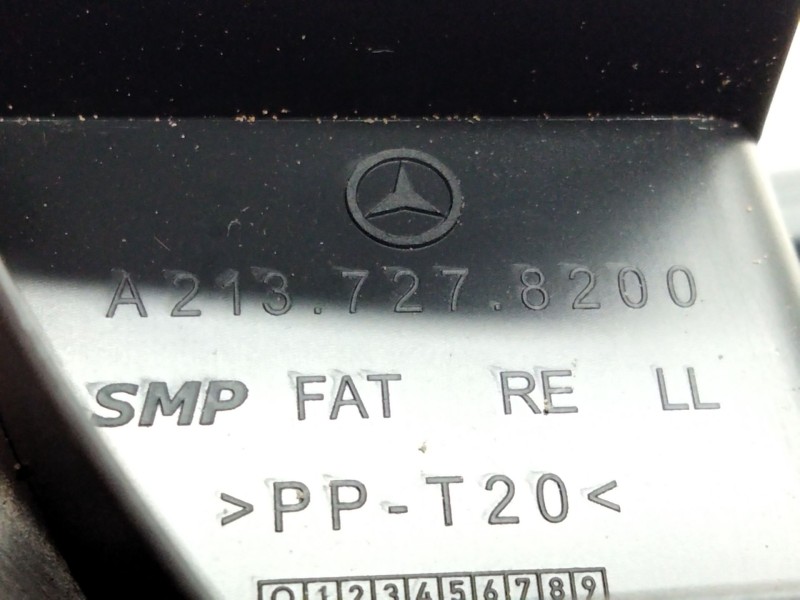 Recambio de portavasos para mercedes-benz clase e (w213) 2.0 e 220 d (213.004) referencia OEM IAM A2137278200  