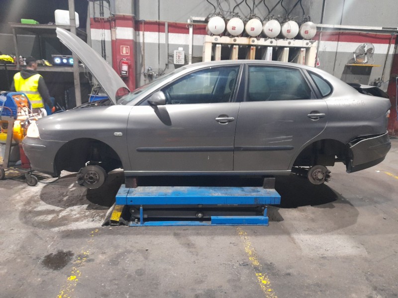 seat cordoba (6l2) del año 2003