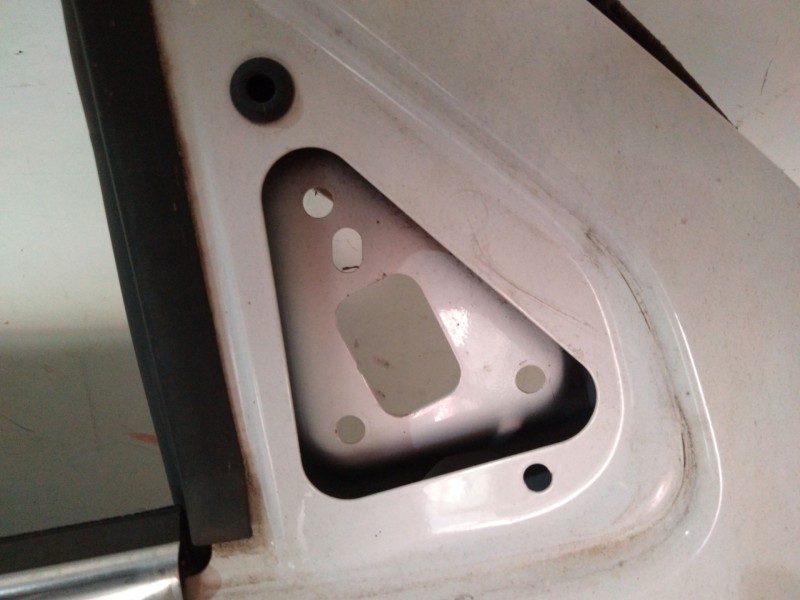 Recambio de puerta delantera derecha para nissan np300 pick-up (d23) acenta double cab 4x4 referencia OEM IAM   