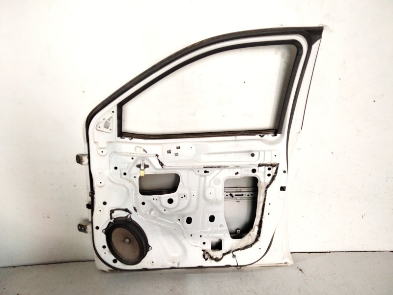 Recambio de puerta delantera derecha para nissan np300 pick-up (d23) acenta double cab 4x4 referencia OEM IAM   
