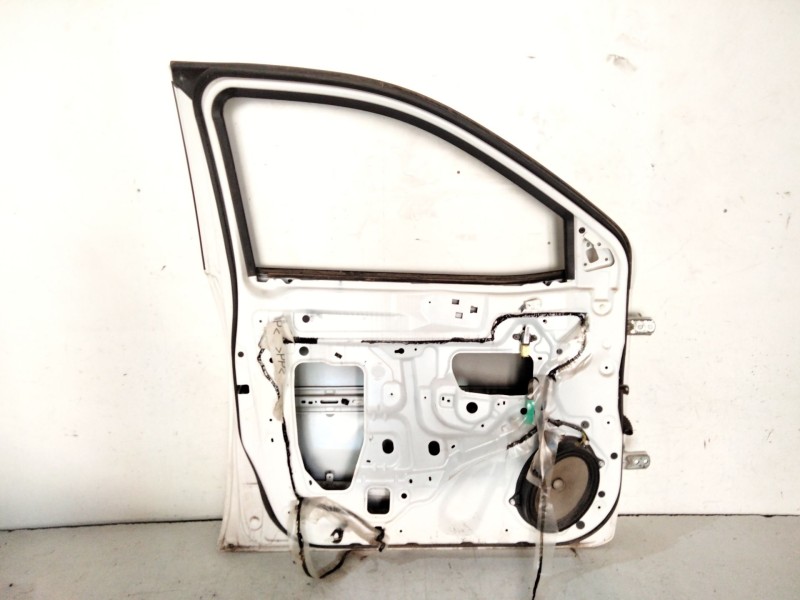 Recambio de puerta delantera izquierda para nissan np300 pick-up (d23) acenta double cab 4x4 referencia OEM IAM   