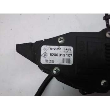 Recambio de pedal acelerador para renault mascott ka 120. 35/55 base referencia OEM IAM 8200313107  