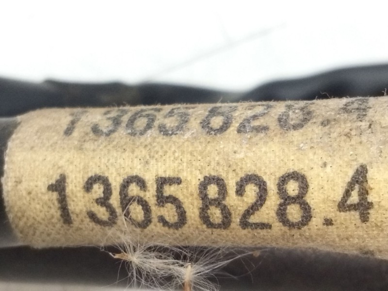 Recambio de mando limpia para bmw serie 5 (e28) 520i referencia OEM IAM 13658285  