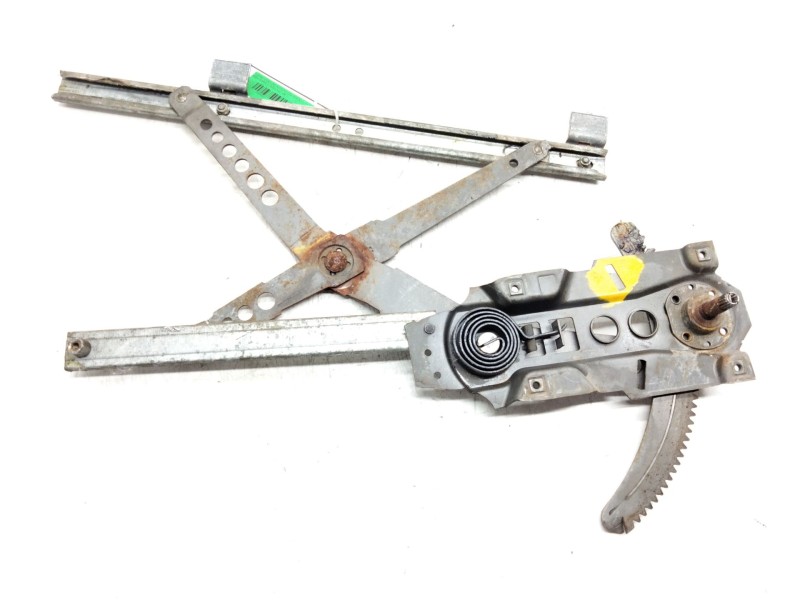 Recambio de elevalunas delantero izquierdo para bmw serie 5 (e28) 520i referencia OEM IAM 18679030  