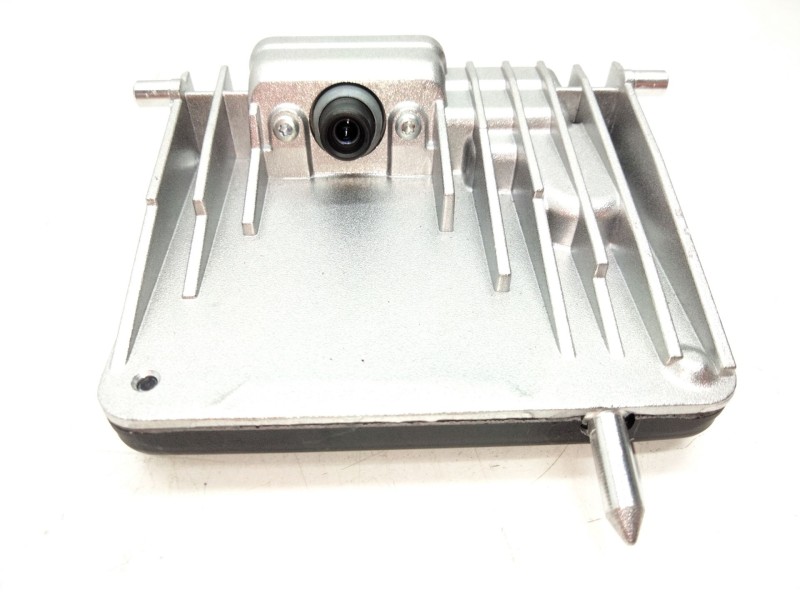 Recambio de camara delantera para mercedes-benz clase e (w213) 2.0 e 220 d (213.004) referencia OEM IAM A2479008615  