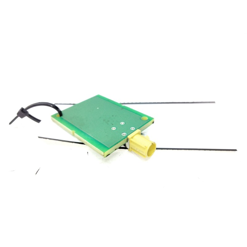 Recambio de antena para mercedes-benz clase e (w213) 2.0 e 220 d (213.004) referencia OEM IAM A1779052902  