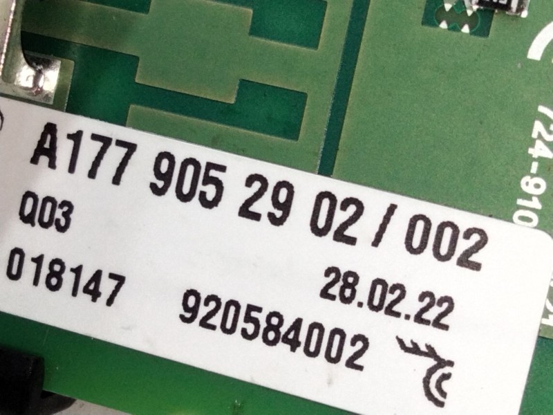 Recambio de antena para mercedes-benz clase e (w213) 2.0 e 220 d (213.004) referencia OEM IAM A1779052902  