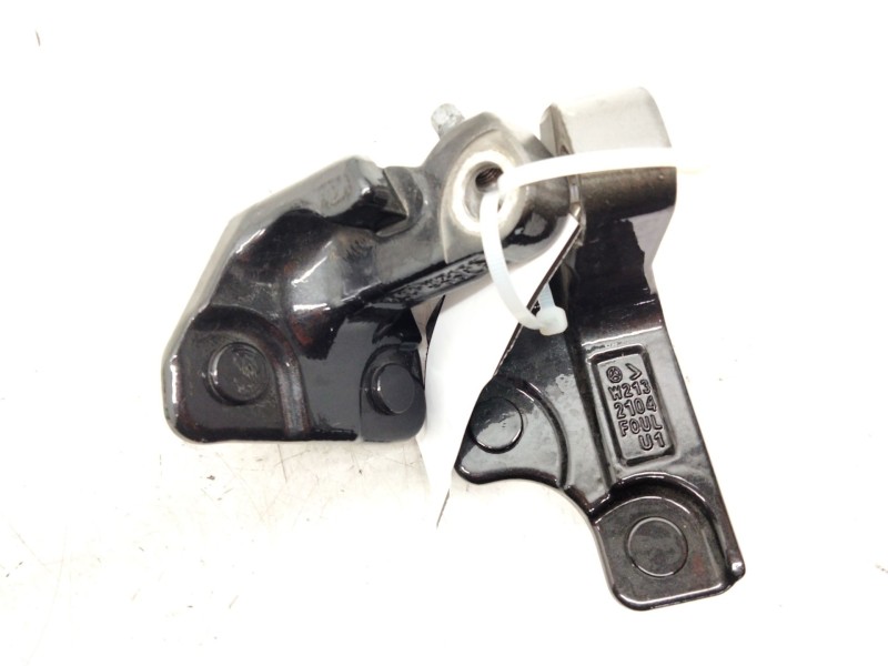 Recambio de bisagra trasera izquierda para mercedes-benz clase e (w213) 2.0 e 220 d (213.004) referencia OEM IAM W2132104  