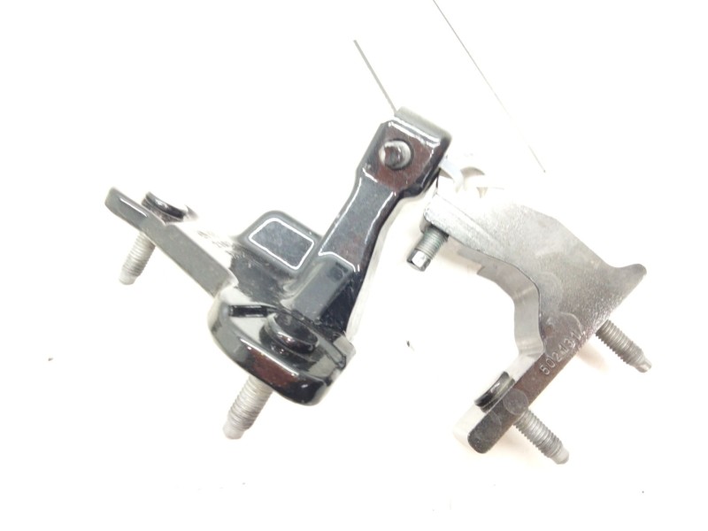 Recambio de bisagras puerta delantera derecha para mercedes-benz clase e (w213) 2.0 e 220 d (213.004) referencia OEM IAM 2102  