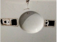 Recambio de puerta trasera derecha para land rover discovery 5 referencia OEM IAM    2