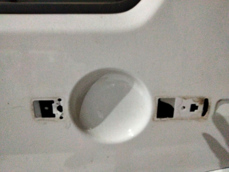 Recambio de puerta trasera izquierda para land rover discovery 5 referencia OEM IAM   