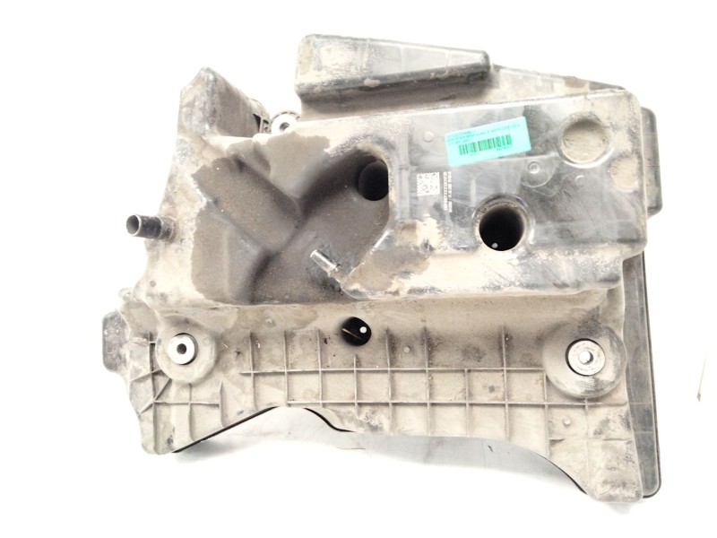 Recambio de deposito adblue para mercedes-benz clase e (w213) 2.0 e 220 d (213.004) referencia OEM IAM A2134704902  